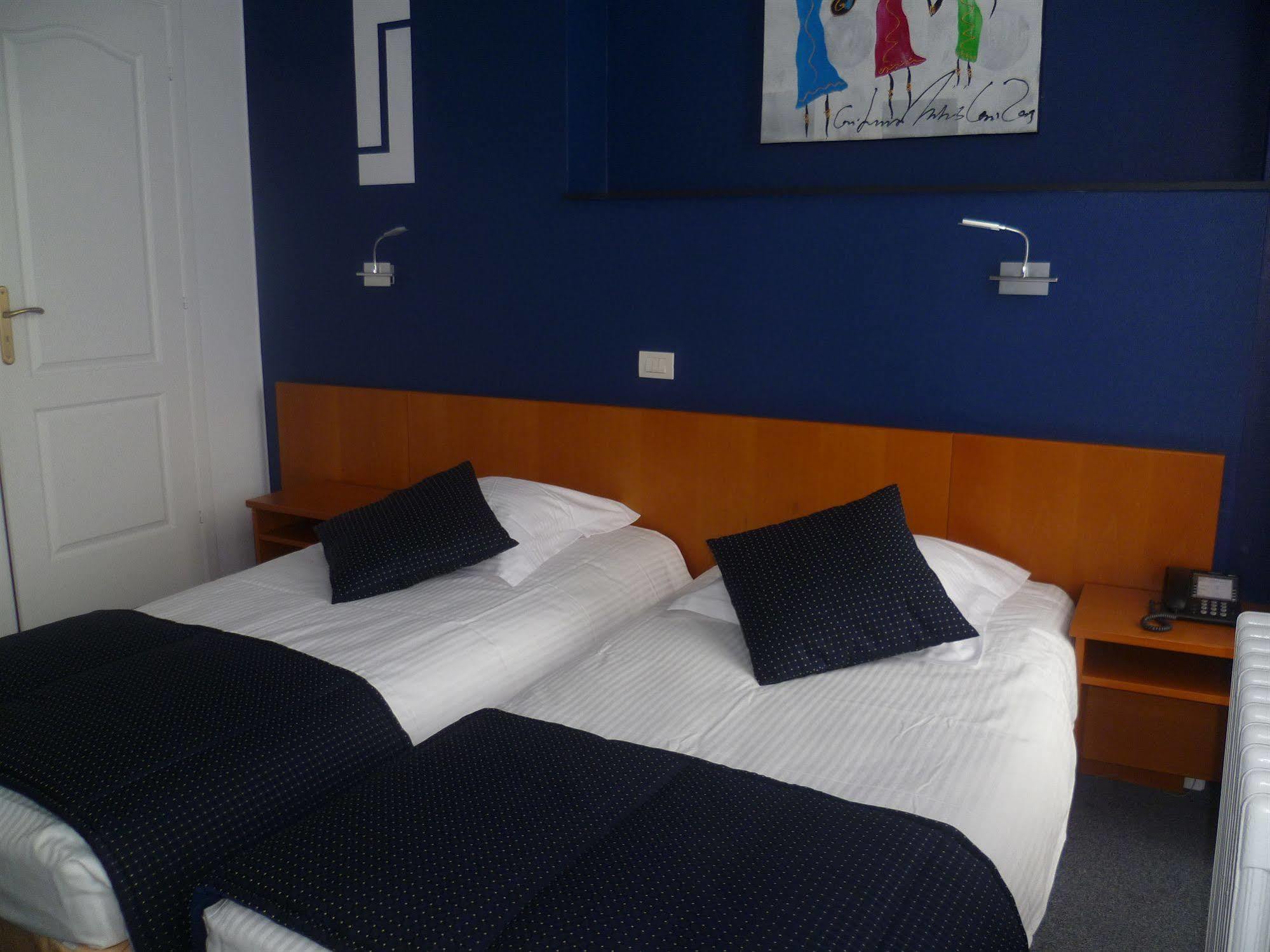 Hotel Le Terminus Mons Dış mekan fotoğraf