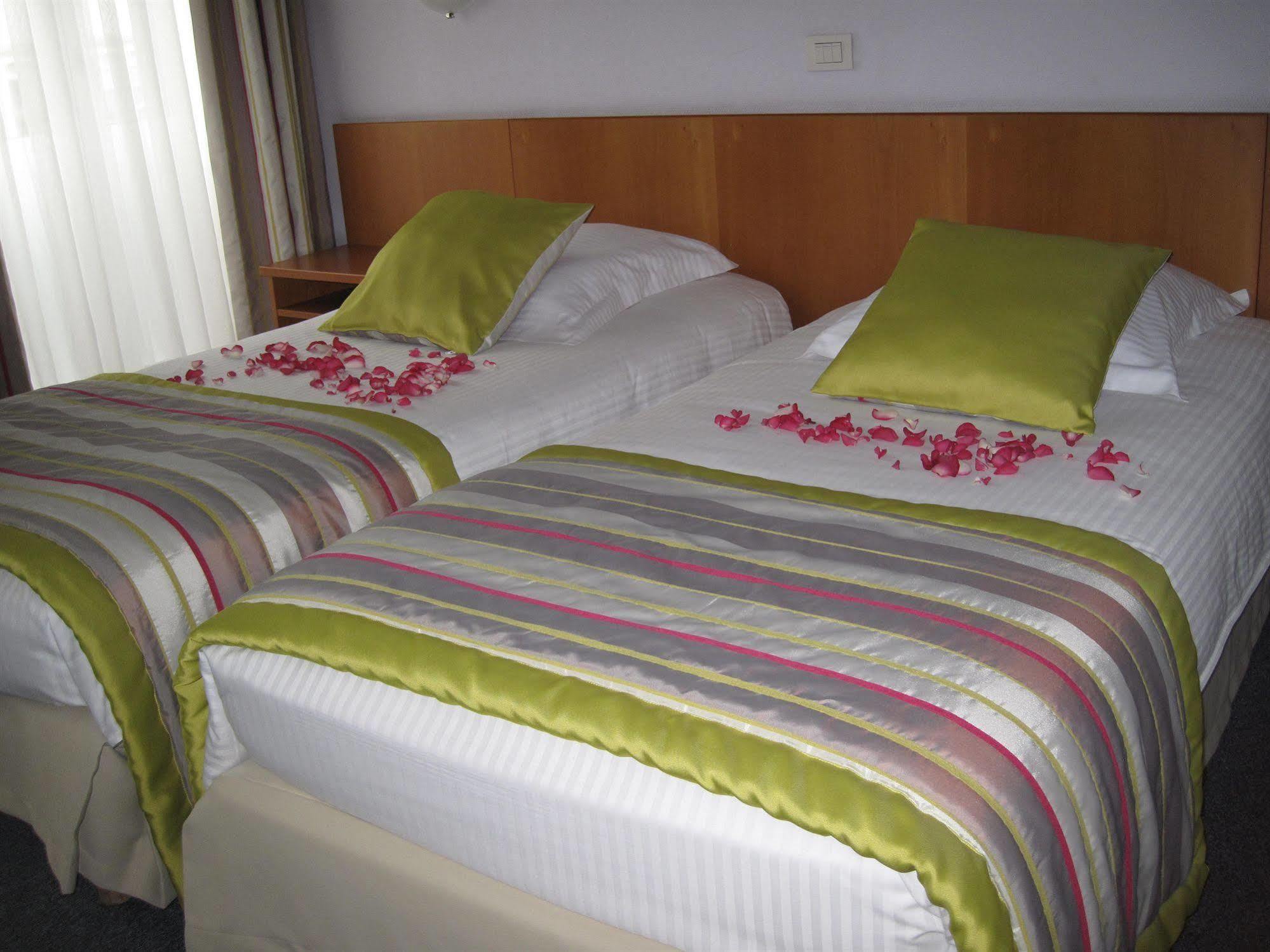 Hotel Le Terminus Mons Dış mekan fotoğraf